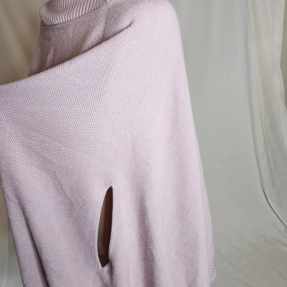 Lululemon Lilac Pink Forward Flow Sweater Poncho One Size - Picture 2 of 16